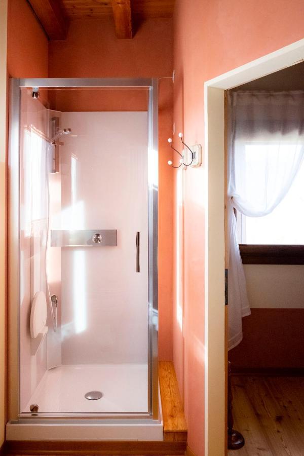La Porta Accanto B&B San Vito di Leguzzano Eksteriør bilde
